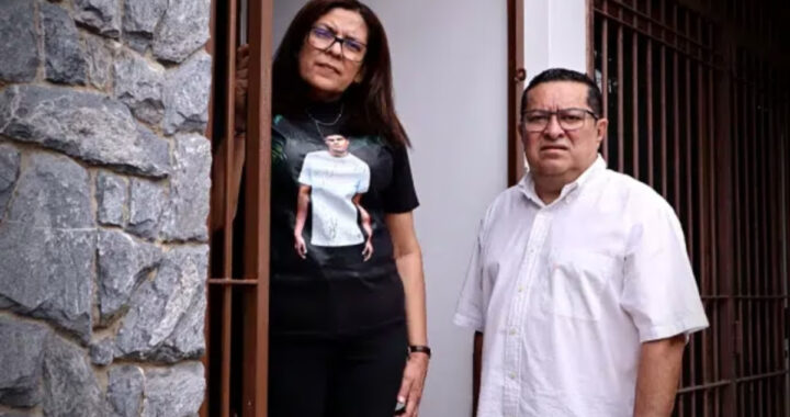 ¡NUEVE AÑOS DESPUÉS Y TODAVÍA LE PIDEN PACIENCIA A LOS PAPÁS! PADRES DE JUAN PABLO PERNALETE DEMANDAN ACCIONES AL FISCAL