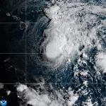 Tormenta tropical Moke amenaza a Hawái con nuevas inundaciones
